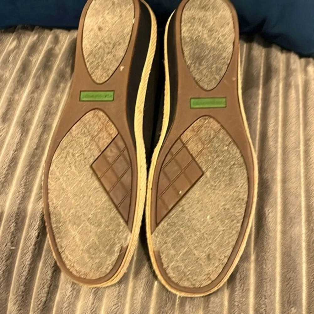 GRASSHOPPERS Slip-On Espadrille Wedge Heels Black with Contrast Cream Size 10